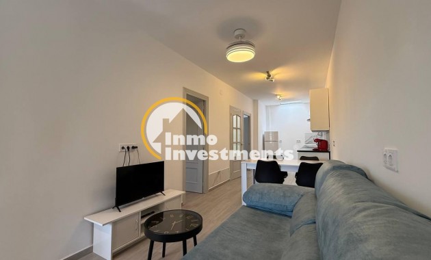 Resale - Bungalow - Torrevieja