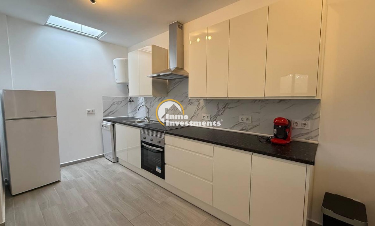 Resale - Bungalow - Torrevieja