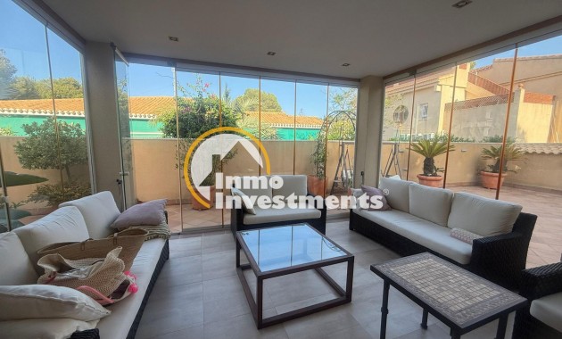 Bestaande bouw - Villa - Orihuela Costa - Altos de Campoamor