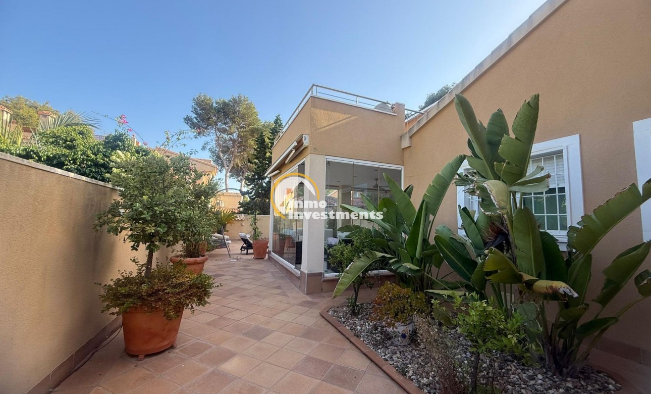 Bestaande bouw - Villa - Orihuela Costa - Altos de Campoamor