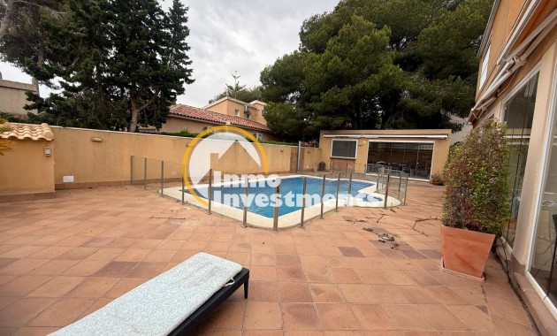 Bestaande bouw - Villa - Orihuela Costa - Altos de Campoamor