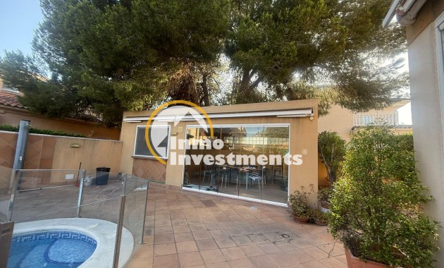 Bestaande bouw - Villa - Orihuela Costa - Altos de Campoamor