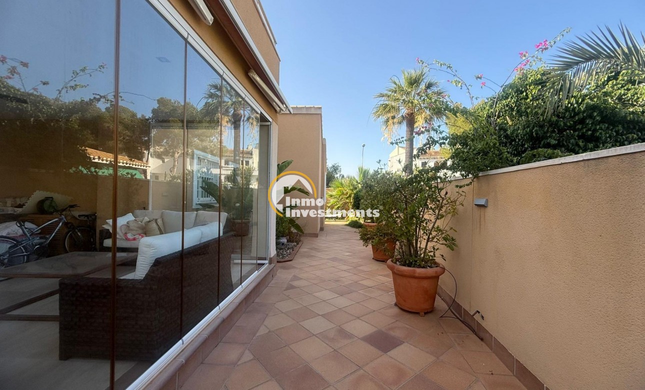 Bestaande bouw - Villa - Orihuela Costa - Altos de Campoamor