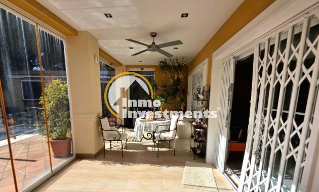 Bestaande bouw - Villa - Orihuela Costa - Altos de Campoamor