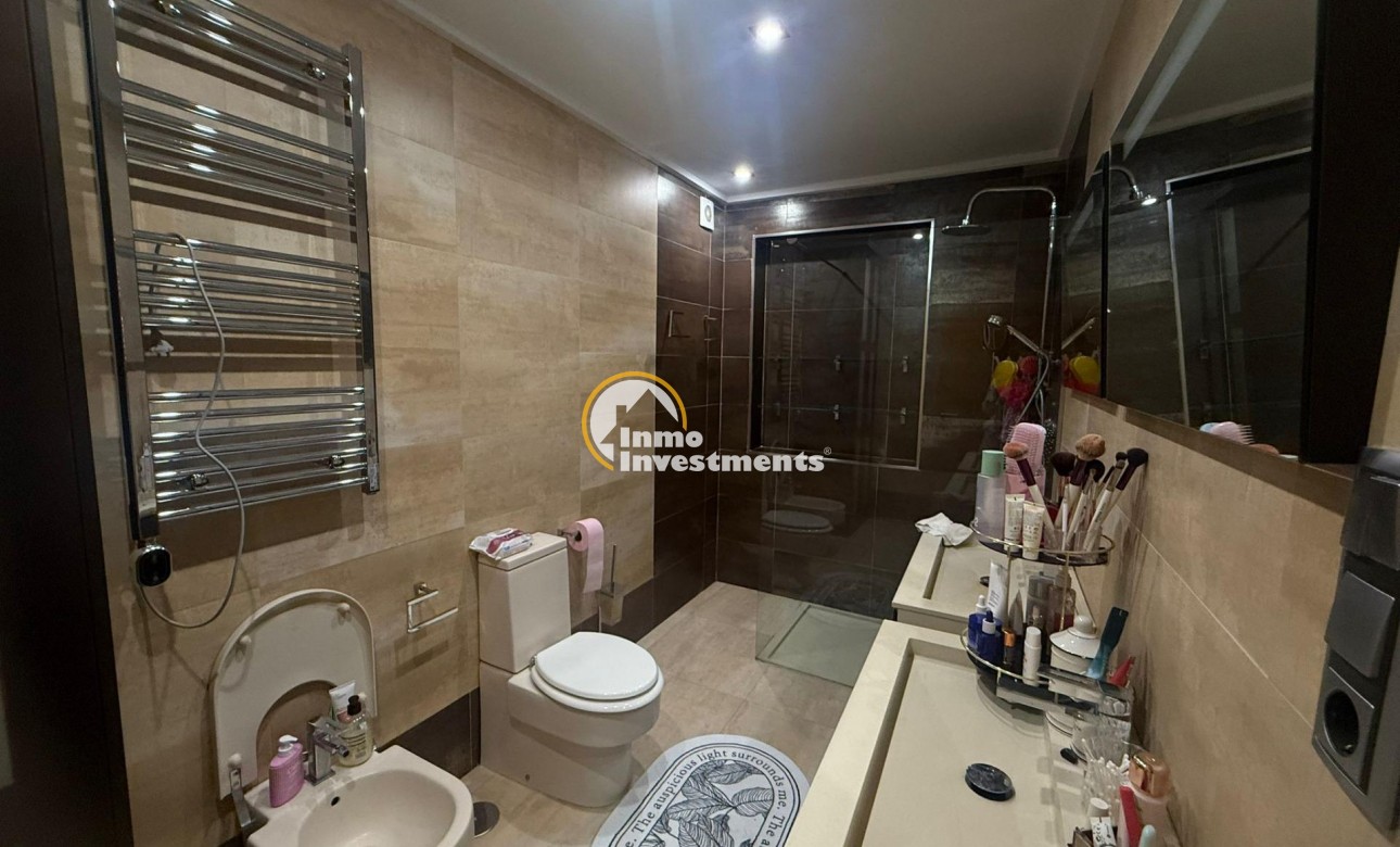 Bestaande bouw - Villa - Orihuela Costa - Altos de Campoamor