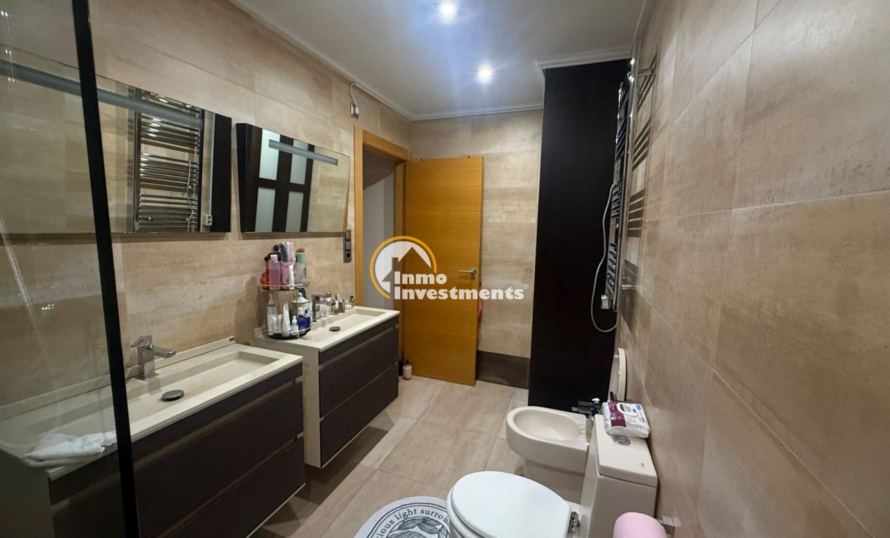 Bestaande bouw - Villa - Orihuela Costa - Altos de Campoamor