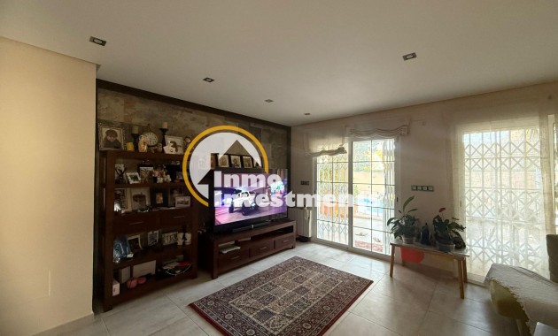 Bestaande bouw - Villa - Orihuela Costa - Altos de Campoamor