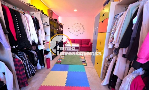 Bestaande bouw - Villa - Orihuela Costa - Altos de Campoamor