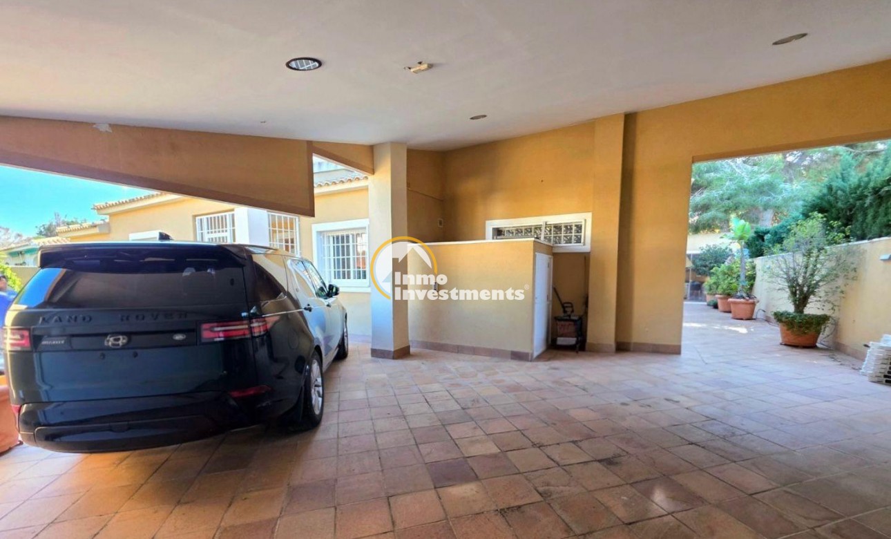 Bestaande bouw - Villa - Orihuela Costa - Altos de Campoamor