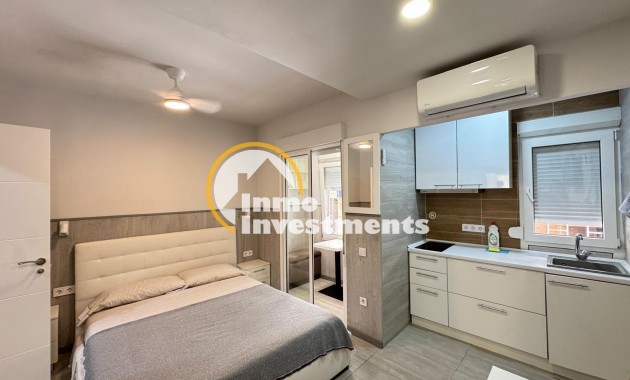 Resale - Apartment - Torrevieja - Playa del Cura