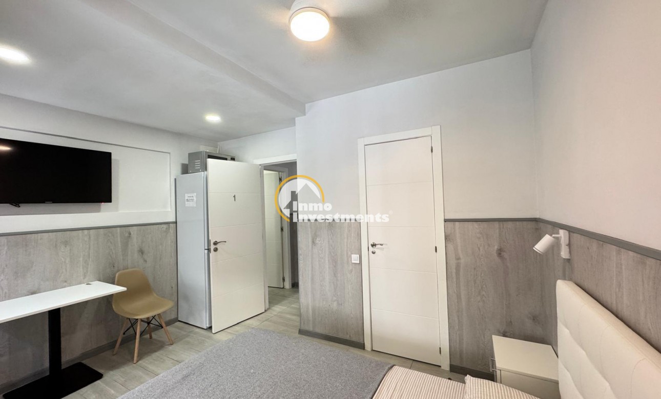 Resale - Apartment - Torrevieja - Playa del Cura