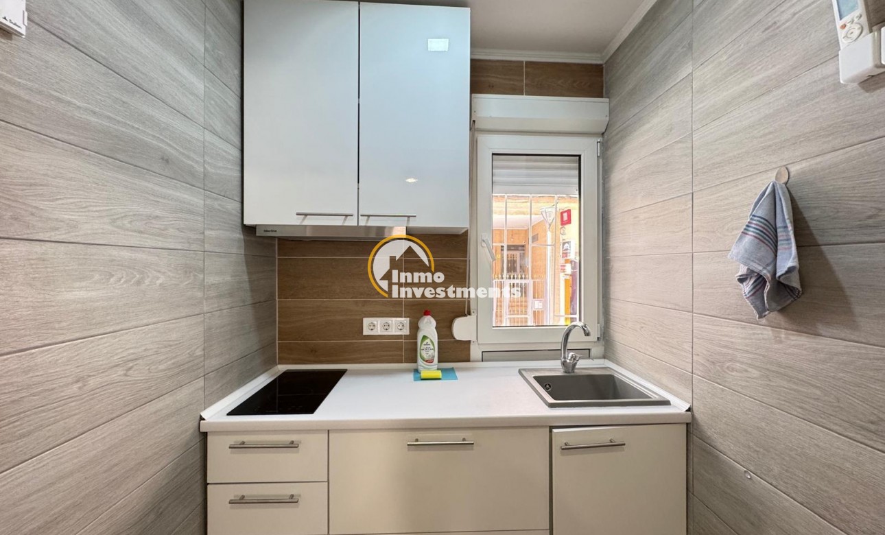 Resale - Apartment - Torrevieja - Playa del Cura