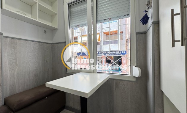 Resale - Apartment - Torrevieja - Playa del Cura