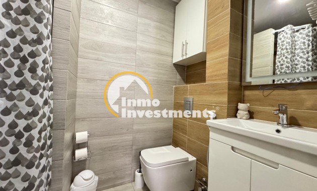 Resale - Apartment - Torrevieja - Playa del Cura