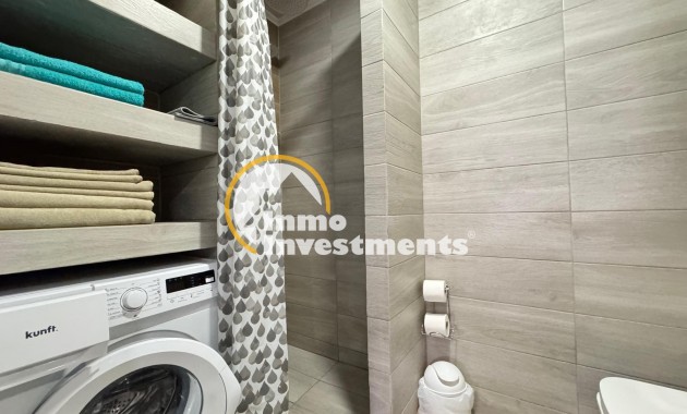 Resale - Apartment - Torrevieja - Playa del Cura