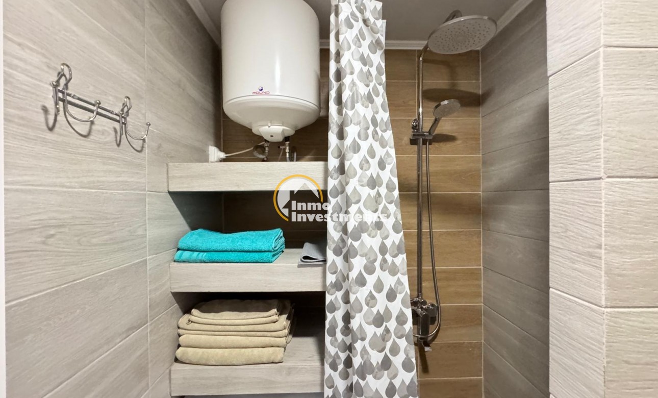 Resale - Apartment - Torrevieja - Playa del Cura