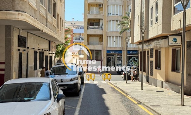 Resale - Apartment - Torrevieja - Playa del Cura