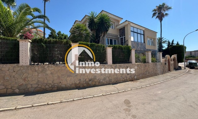 Reventa - Chalet independiente - Orihuela Costa - Campoamor