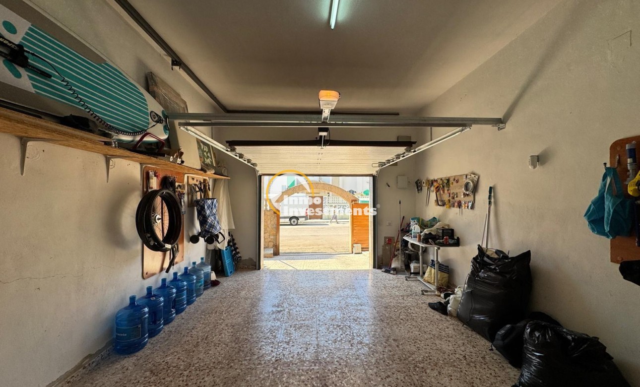 Reventa - Chalet independiente - Orihuela Costa - Campoamor