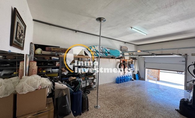 Reventa - Chalet independiente - Orihuela Costa - Campoamor