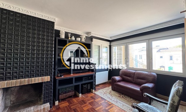 Reventa - Chalet independiente - Orihuela Costa - Campoamor