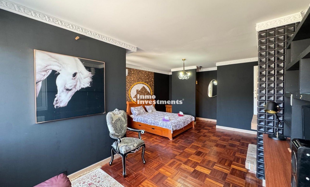 Reventa - Chalet independiente - Orihuela Costa - Campoamor