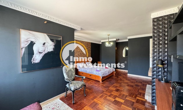 Reventa - Chalet independiente - Orihuela Costa - Campoamor