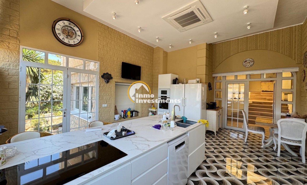 Reventa - Chalet independiente - Orihuela Costa - Campoamor