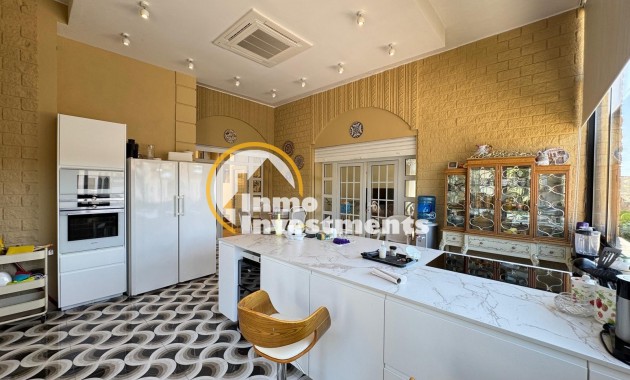 Reventa - Chalet independiente - Orihuela Costa - Campoamor