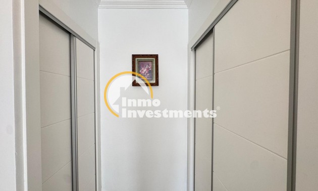 Reventa - Chalet independiente - Orihuela Costa - Campoamor