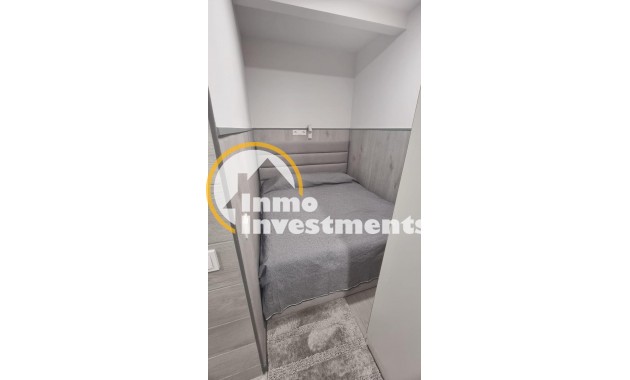 Reventa - Apartamento - Torrevieja - Centro