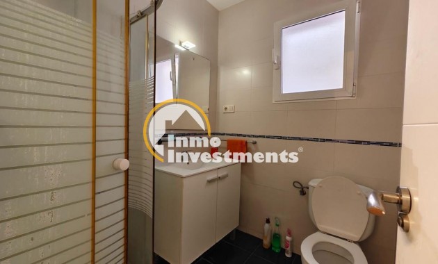 Resale - Apartment - Torrevieja - Estacion de autobuses