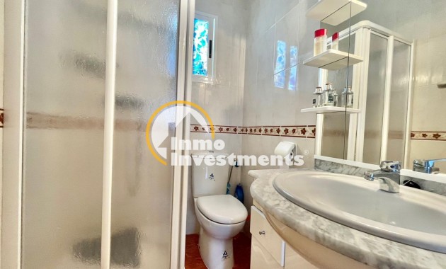 Reventa - Apartamento - Torrevieja - Estacion de autobuses