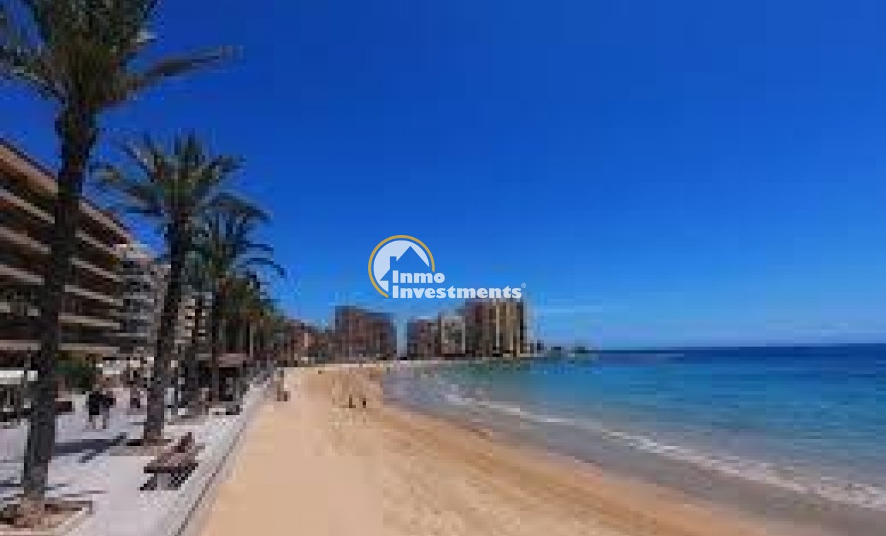 Reventa - Apartamento - Torrevieja - Estacion de autobuses