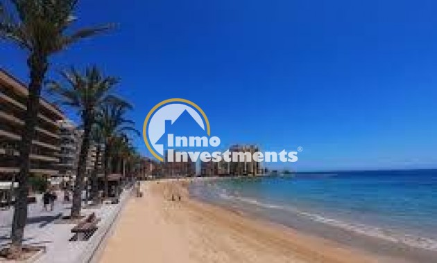 Reventa - Apartamento - Torrevieja - Estacion de autobuses