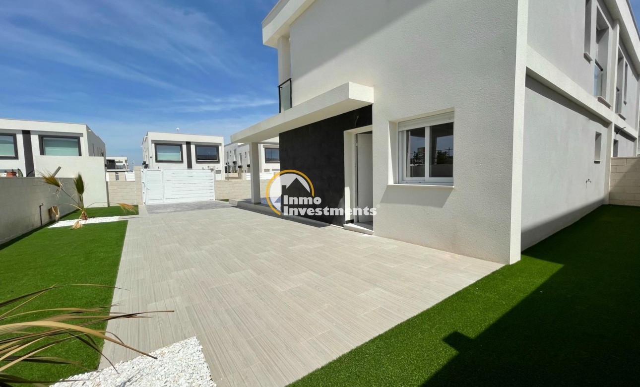 Resale - Semi detached villa - Gran Alacant - Monte y Mar bajo