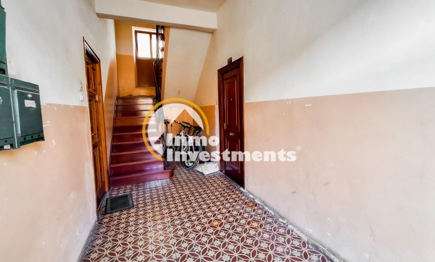 Resale - Apartment - Oviedo - Trubia
