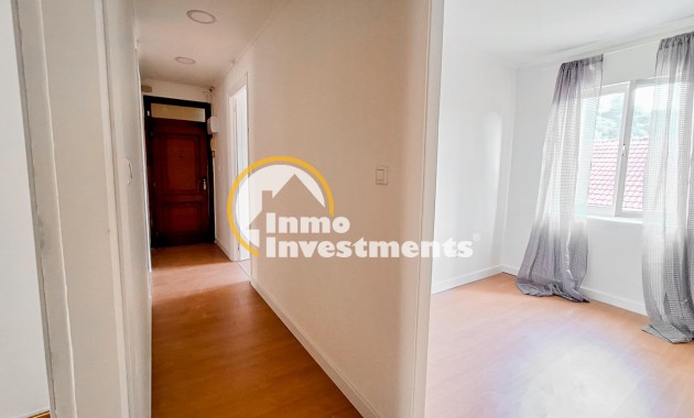 Resale - Apartment - Oviedo - Trubia