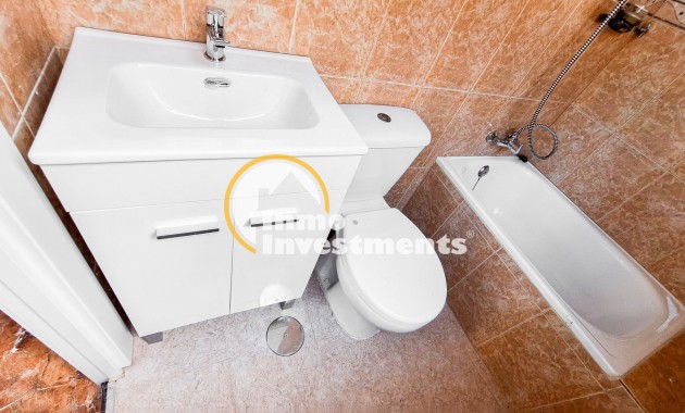 Resale - Apartment - Oviedo - Trubia