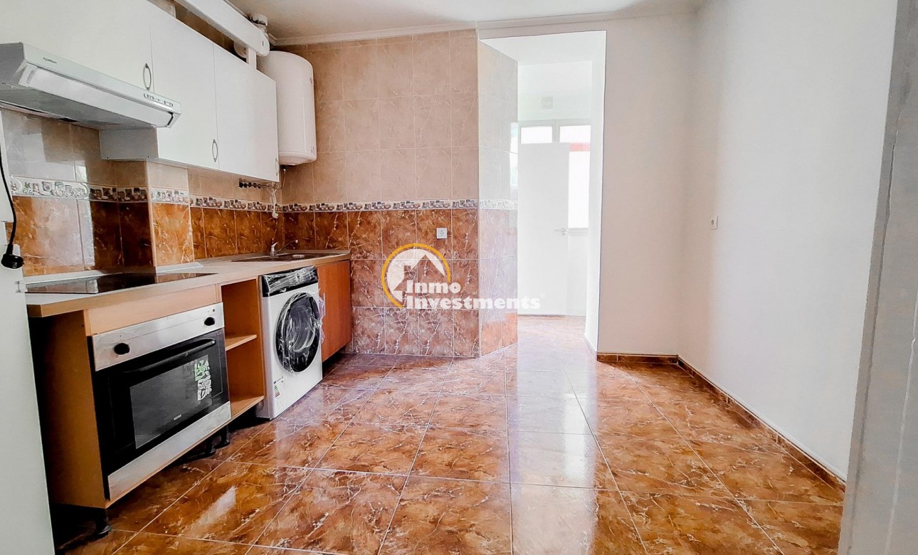 Resale - Apartment - Oviedo - Trubia