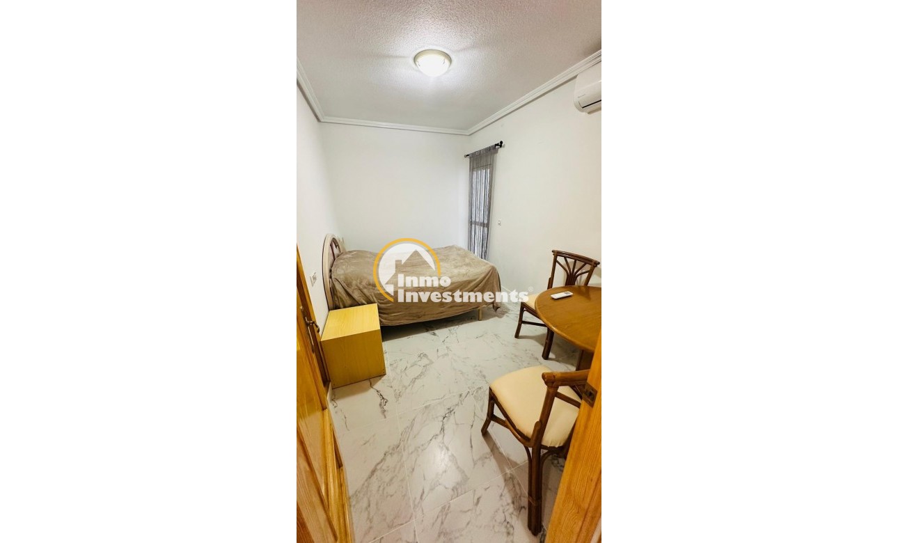 Reventa - Apartamento - Torrevieja - Acequion