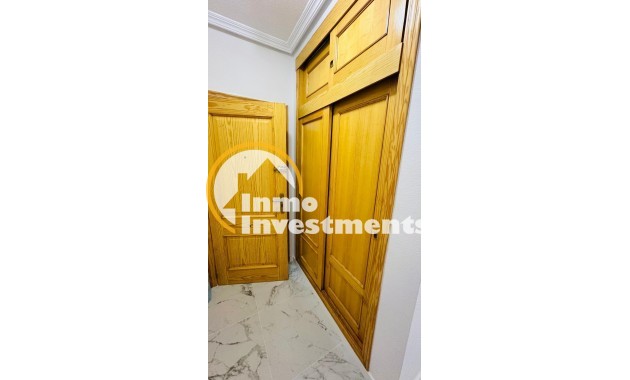 Reventa - Apartamento - Torrevieja - Acequion