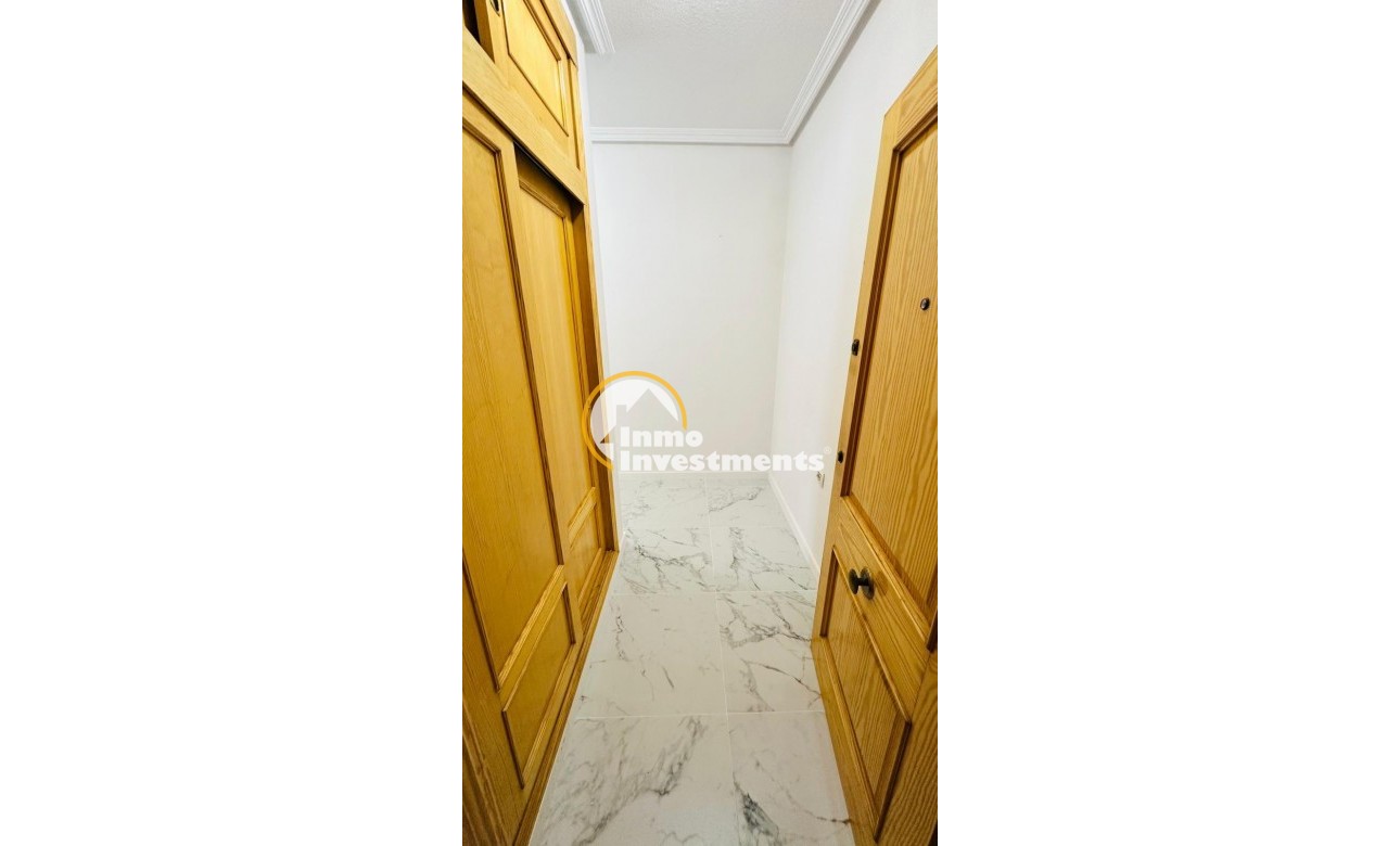 Reventa - Apartamento - Torrevieja - Acequion