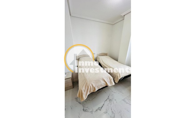 Reventa - Apartamento - Torrevieja - Acequion