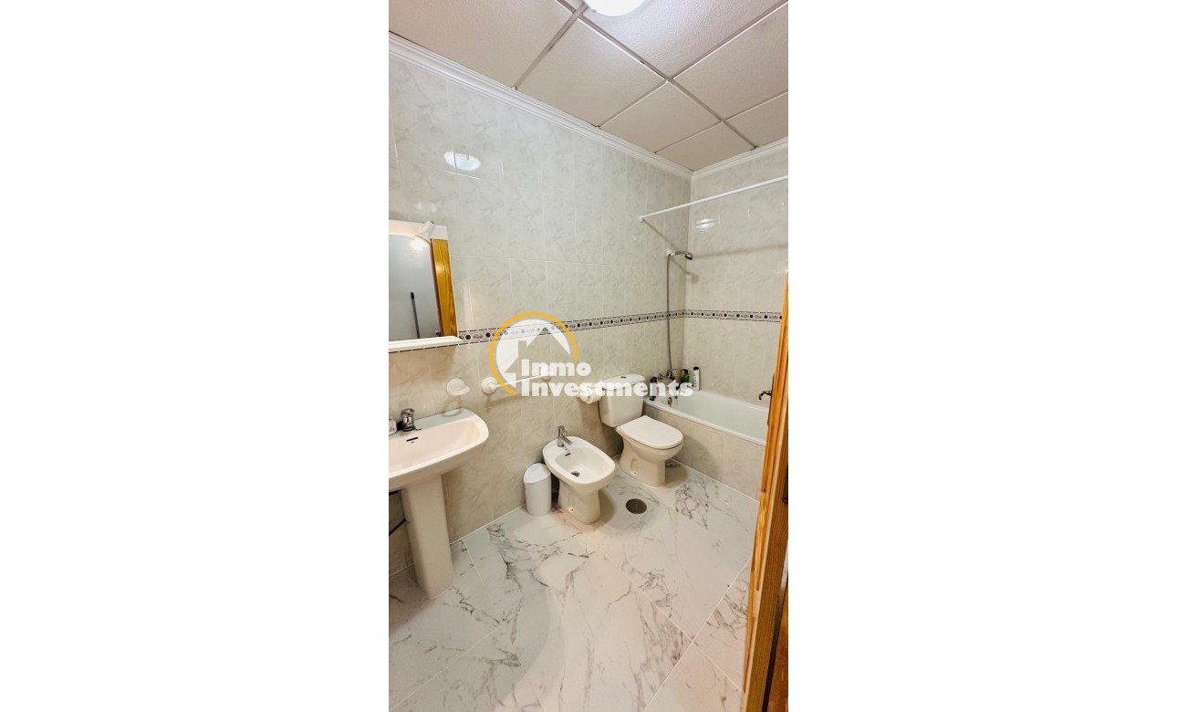 Reventa - Apartamento - Torrevieja - Acequion