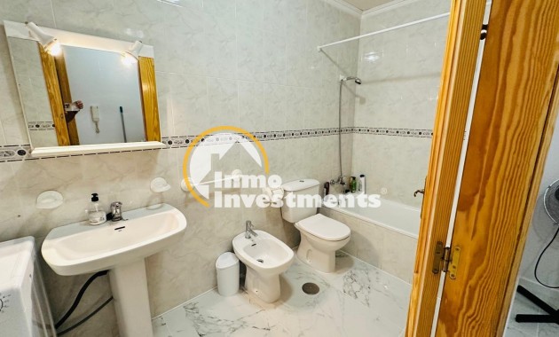 Reventa - Apartamento - Torrevieja - Acequion