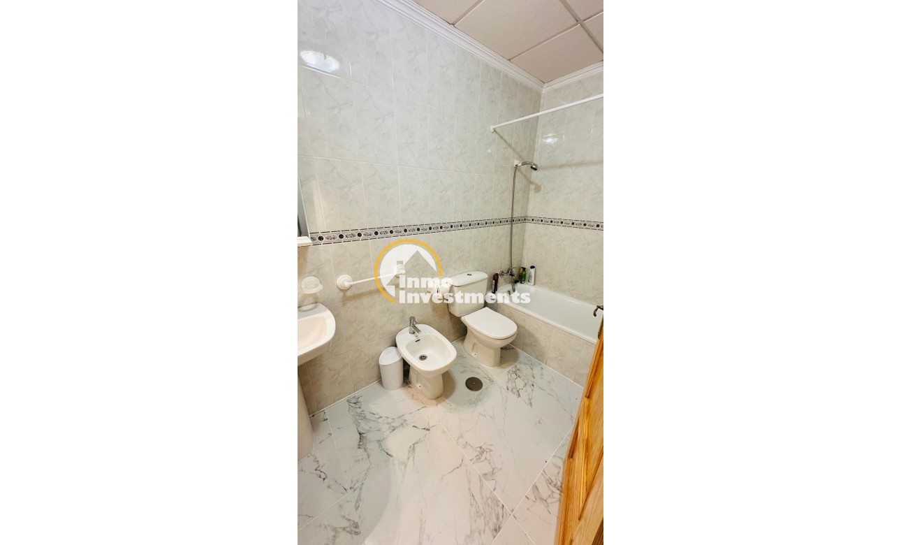 Reventa - Apartamento - Torrevieja - Acequion