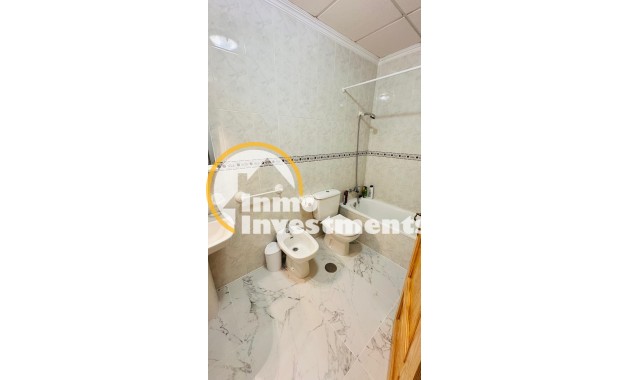 Reventa - Apartamento - Torrevieja - Acequion