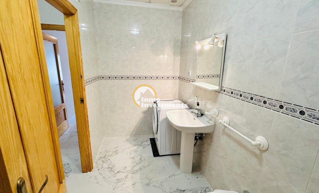 Reventa - Apartamento - Torrevieja - Acequion