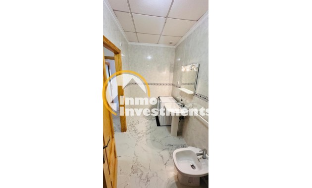 Reventa - Apartamento - Torrevieja - Acequion